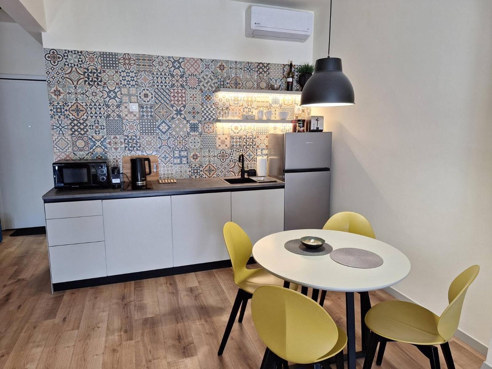 C.15 Vardan'S Apartment Thessaloniki Exterior photo